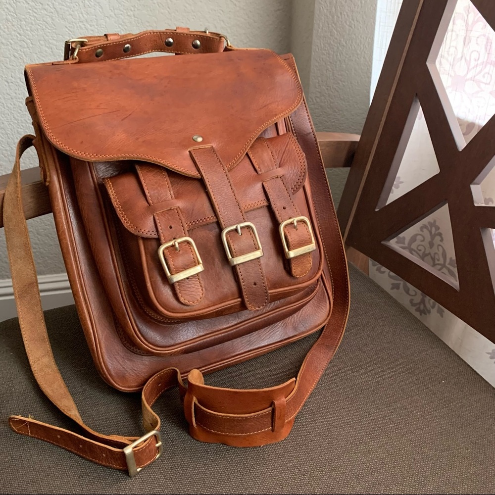 Vintage Leather Messenger CrossBody Bag